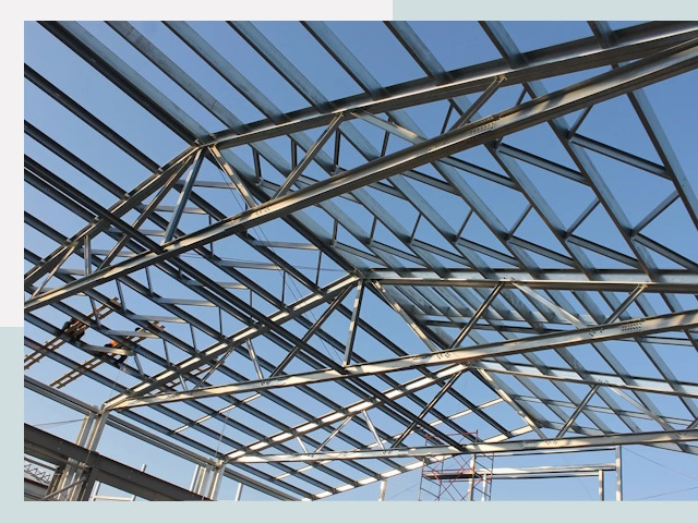 Строительство фермы в Павлове